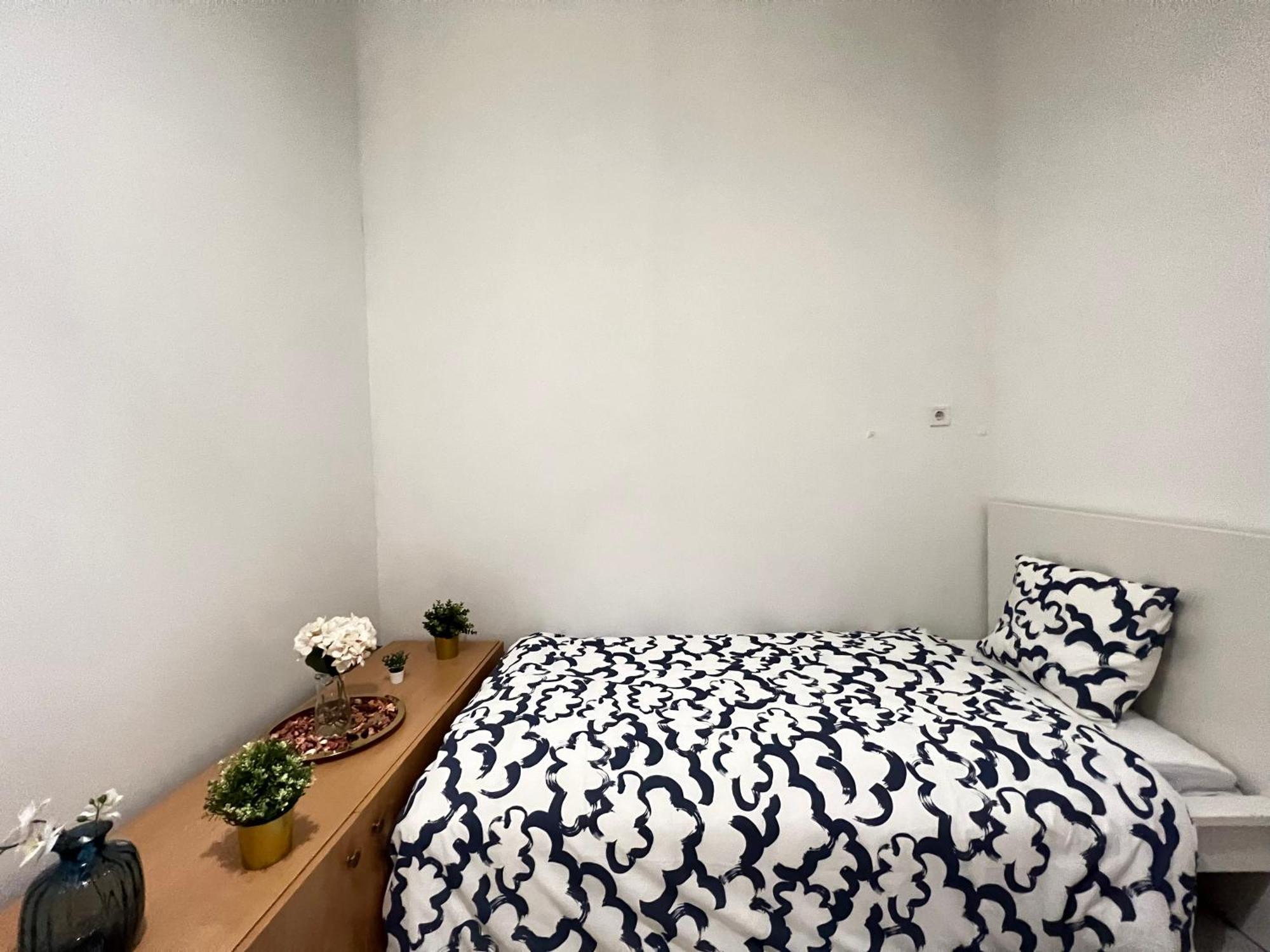 Baross Apartment With Convenience And Style Budapest Luaran gambar