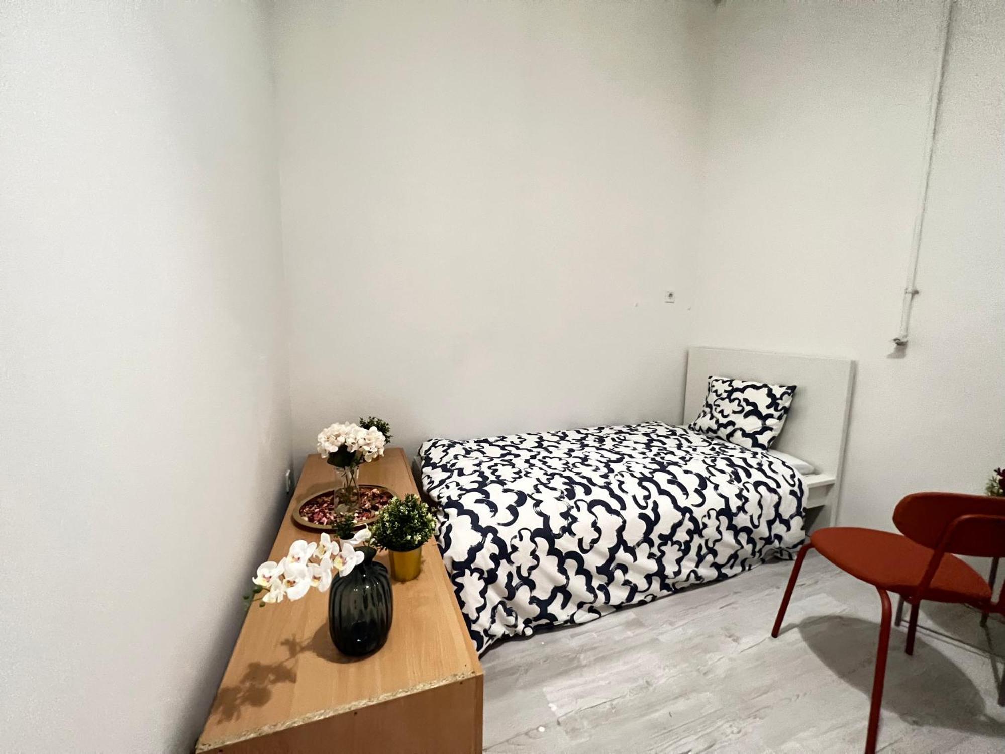 Baross Apartment With Convenience And Style Budapest Luaran gambar